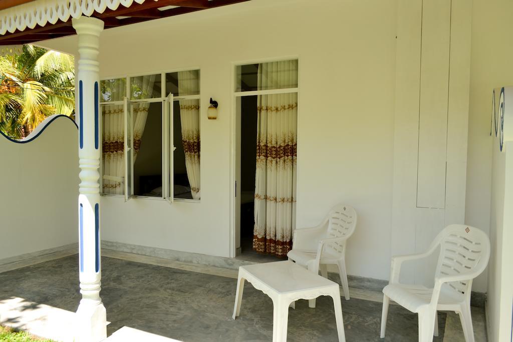 Di Sicuro Tourist Inn Hikkaduwa Oda fotoğraf